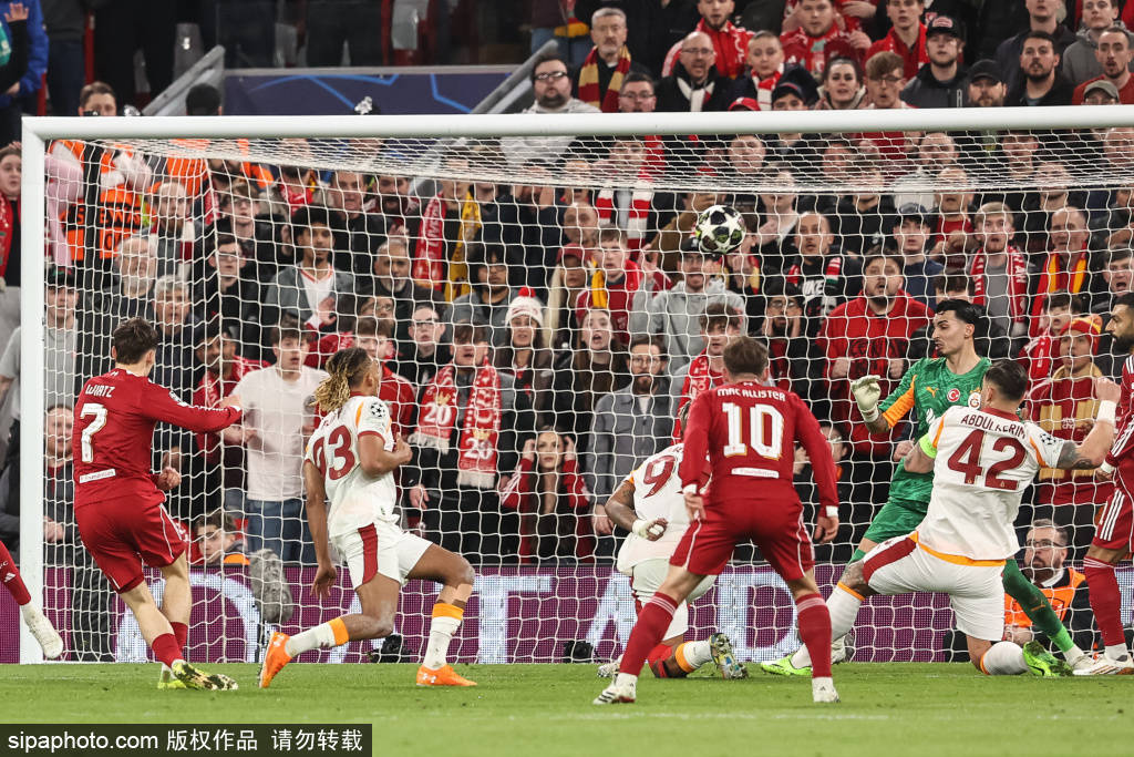 太帅了!恩古莫哈兜射破门,维尔茨助攻,利物浦1-0领先